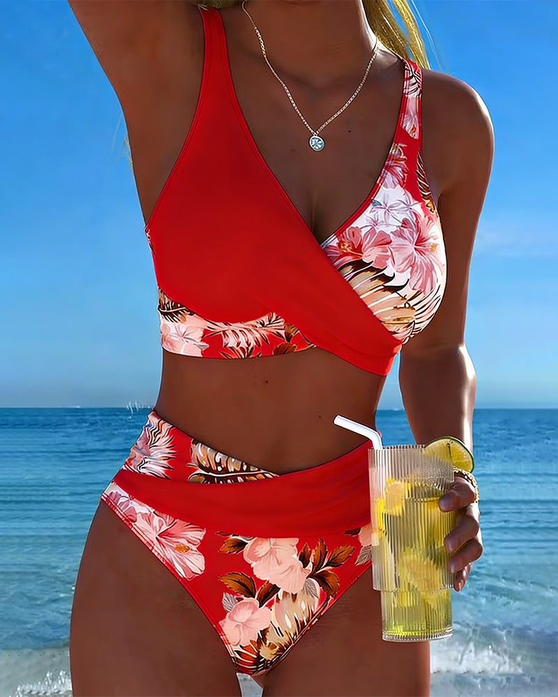 Jolina | Bikini floral qui ne passe pas inaperçu