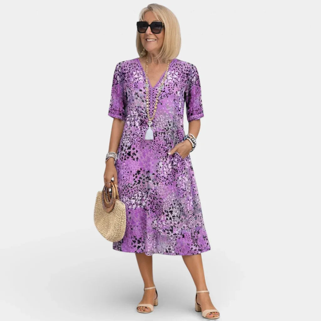 Adèle | Robe avec décolleté en V