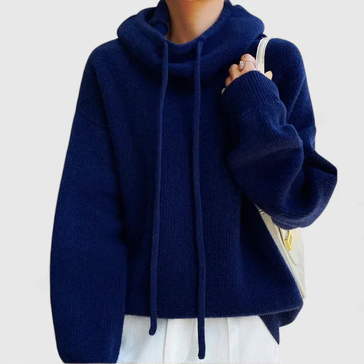 Marie | Pull Douillet avec Col Haut et Capuche